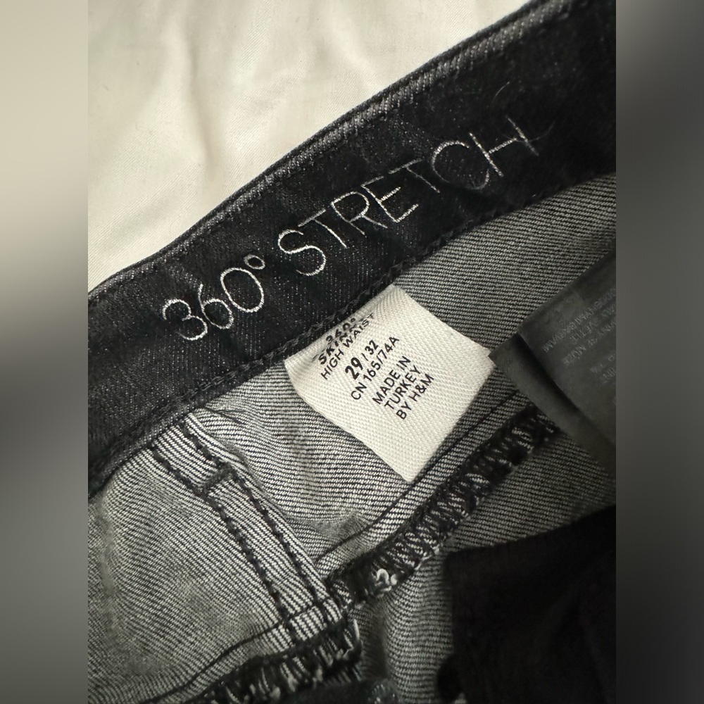 Jeans - Picture 3 of 3
